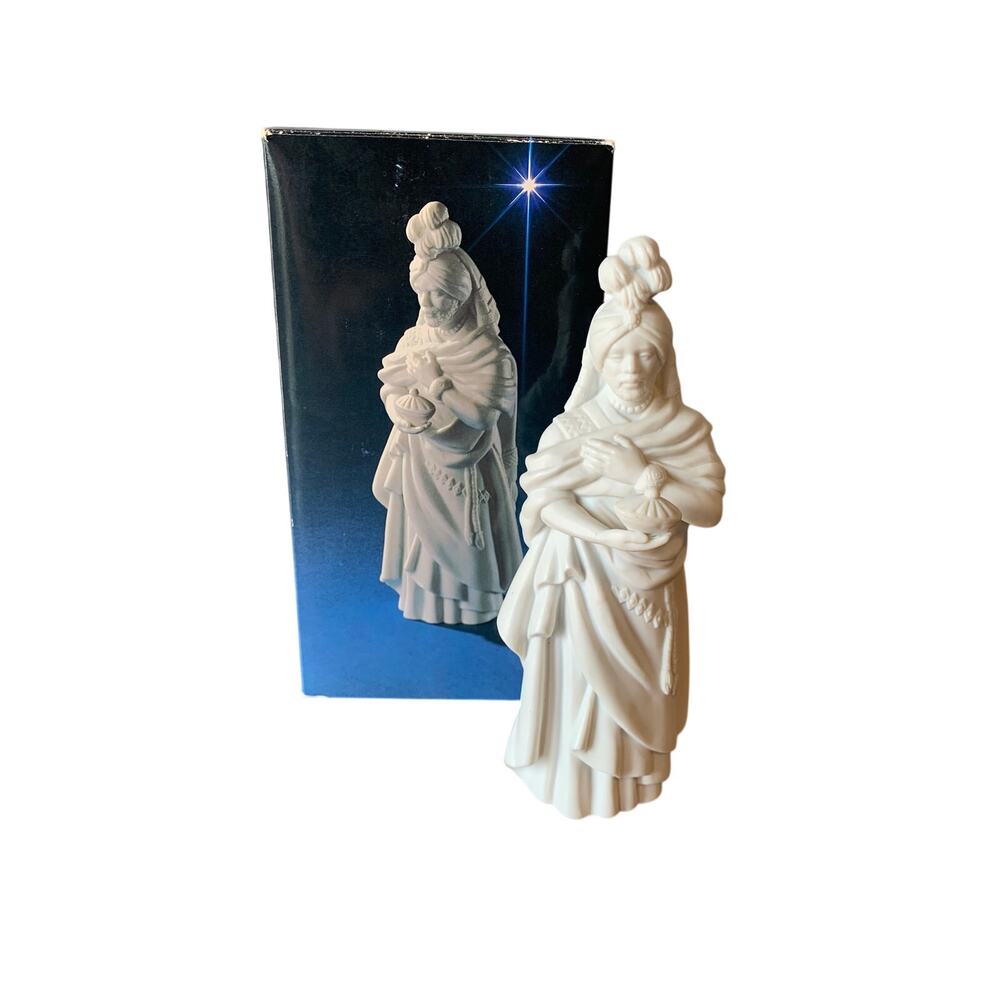 Avon Nativity Vtg The Magi KASPAR Wise Men Figurine Porcelain 1982 Christmas